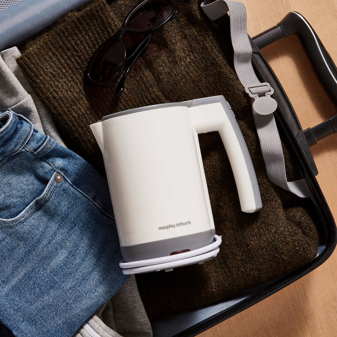 Travel Kettle, Travel Iron and White Air Flex 6” Portable Oscillating USB Fan Set