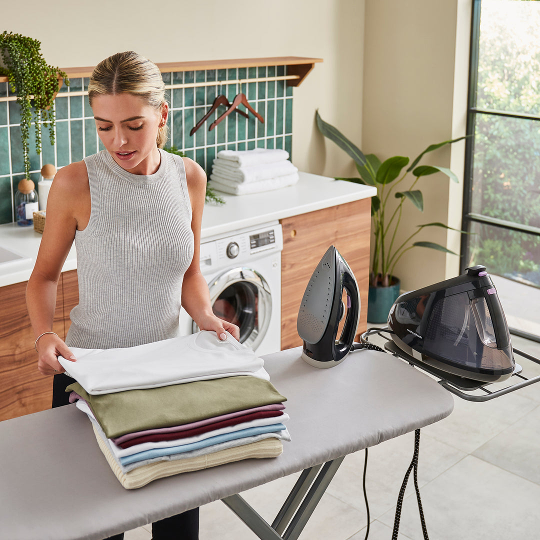 Easy Steam 2400w Steam Generator Iron