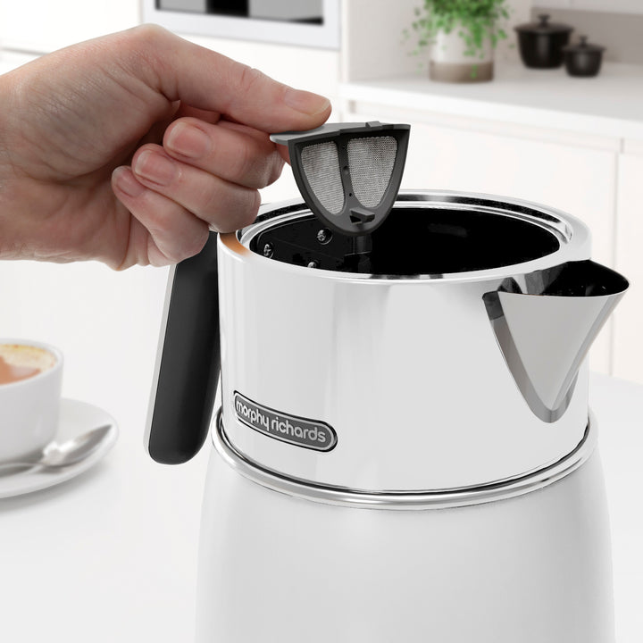 Signature Matt White Kettle and Toaster Set