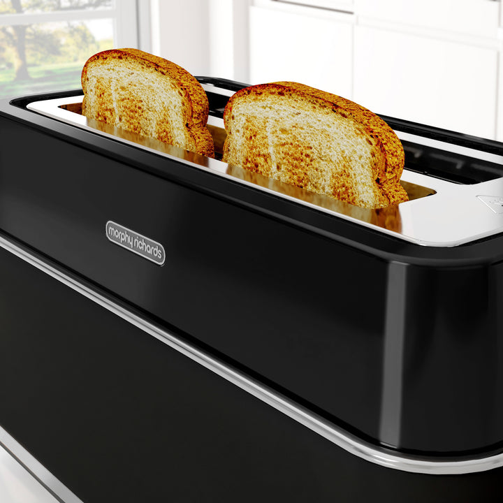 Signature 4-Slice Toaster Black